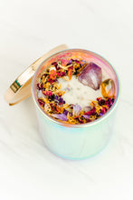 Indlæs billede til gallerivisning Vegan Soy Hemp-Infused Crystal Affirmation Candle | I CLAIM MY POWER AND MOVE BEYOND ALL LIMITATIONS