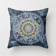 Lade das Bild in den Galerie-Viewer, Mandala Pattern Cushion Cover Yoga Bohemian Tassel Paisley Throw Cozy Pillow Cover Meditation Cushion Decorative