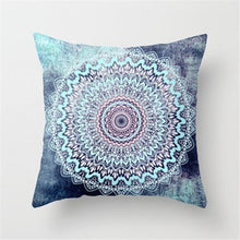 Lade das Bild in den Galerie-Viewer, Mandala Pattern Cushion Cover Yoga Bohemian Tassel Paisley Throw Cozy Pillow Cover Meditation Cushion Decorative