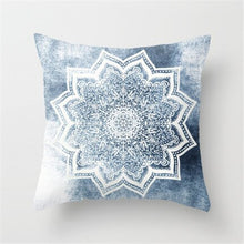 Lade das Bild in den Galerie-Viewer, Mandala Pattern Cushion Cover Yoga Bohemian Tassel Paisley Throw Cozy Pillow Cover Meditation Cushion Decorative