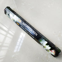 Load image into Gallery viewer, T 36 Fragrances India Incense Stick Handmade Aromatherapy Sticks 20 Sticks Per Box Sandalwood Lavender Meditation Incenses