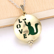 Load image into Gallery viewer, Aroma Diffuser Pendant