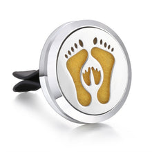 Load image into Gallery viewer, New Aromatherapy Car Perfume Diffuser Stainless Steel 30mm Magnetic Aroma Diffuser Locket Car Air Freshener Vent Clip + 1pcs Pad